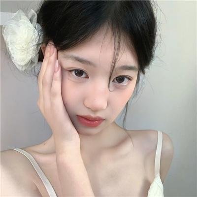 爱上百份百英雄